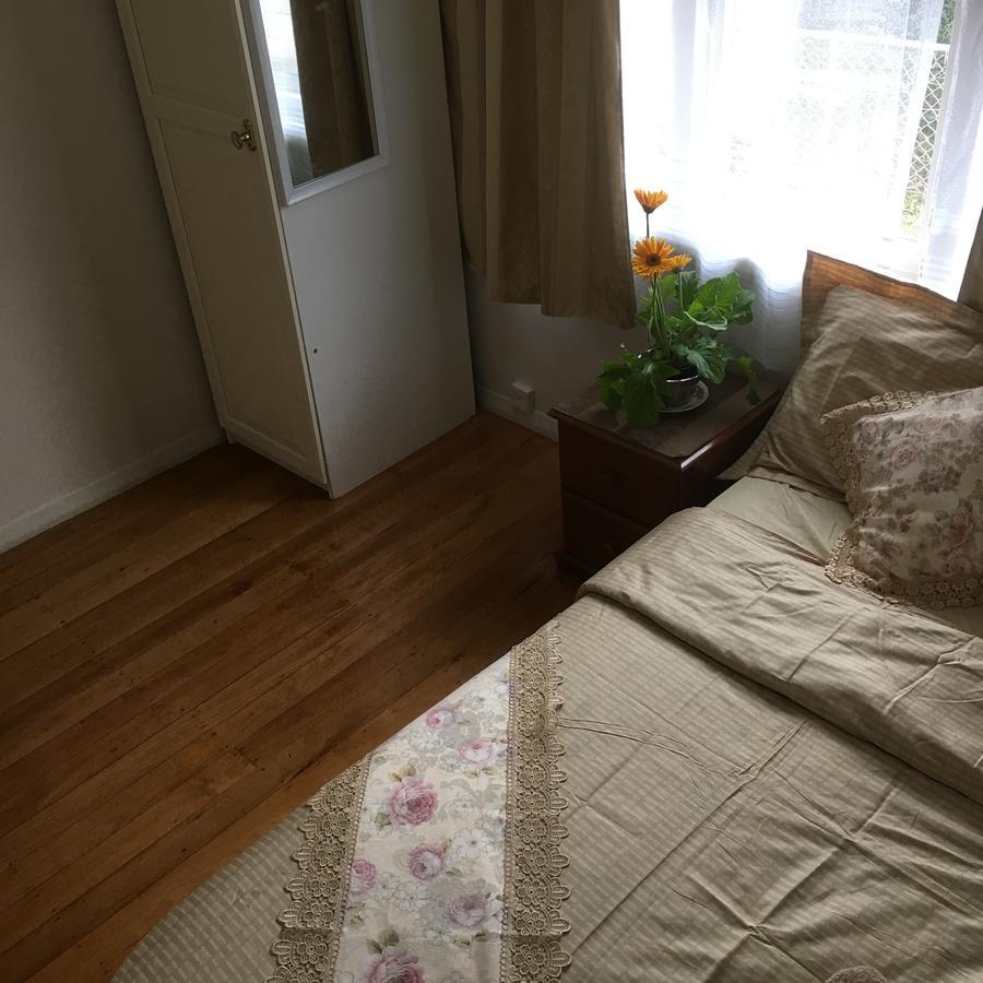 At Homestay Auckland Eksteriør billede