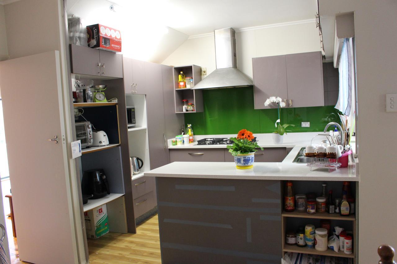 At Homestay Auckland Eksteriør billede